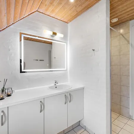 Large Pool House With Spa, Sauna And Lovely Outdoor Areas Feriehus *